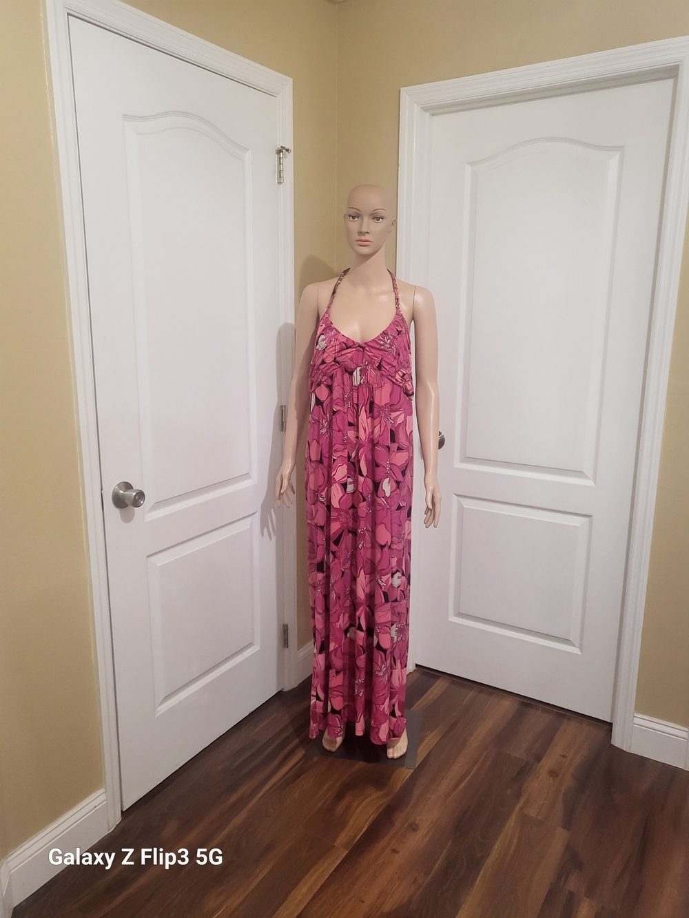 Elle Pink Floral Halter Maxi Dress (XL) Pre-owned